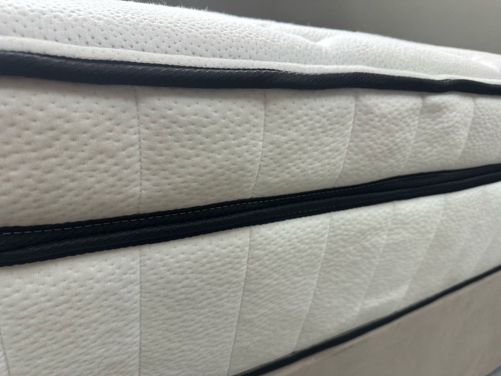 IGEL 6000i Nanotech 5ft Kingsize Plushtop Mattress RRP £2499 Best Price Online - Home Furniture Interiors