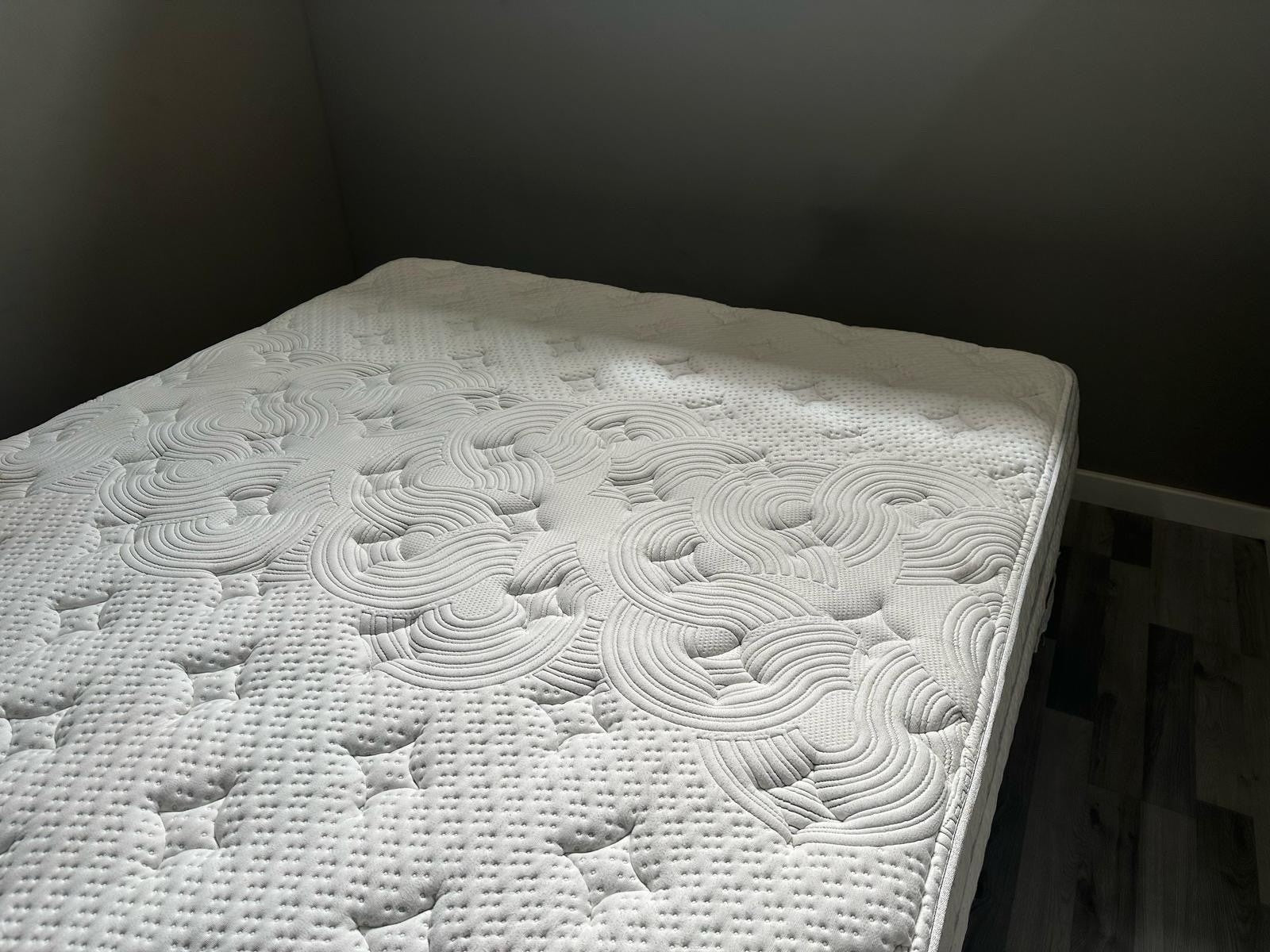 IGEL Advance 3500i / 6000 Nanotech 6FT SuperKing Mattress Firm RRP £2499 - Home Furniture Interiors