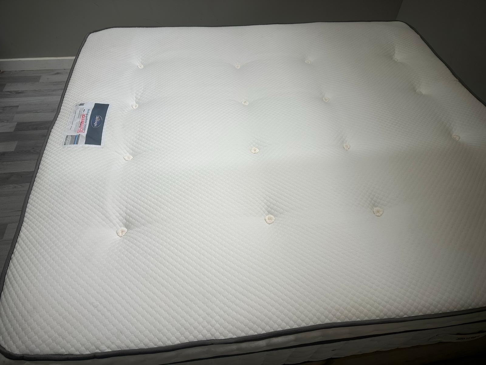 Silentnight Geltex 2000 BoxTop 6FT SuperKing Mattress RRP £1299 - Home Furniture Interiors