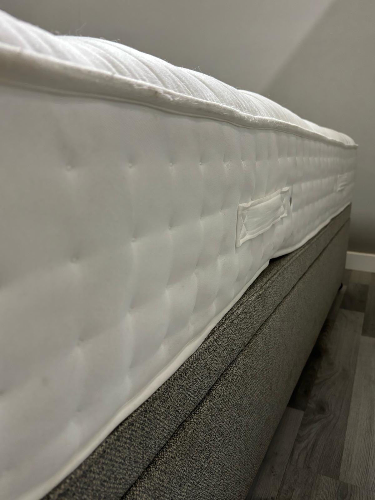 Staples and Co Artisan Utopia Firm Mattress 6ft Superking - RRP £2299 - Home Furniture Interiors