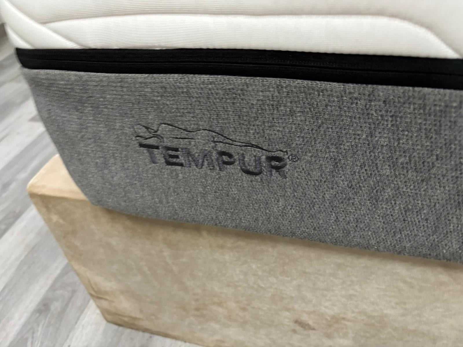 Tempur Firm Elite 3FT Single 90cm 190cm Mattress RRP £1599 Best price online B - Home Furniture Interiors