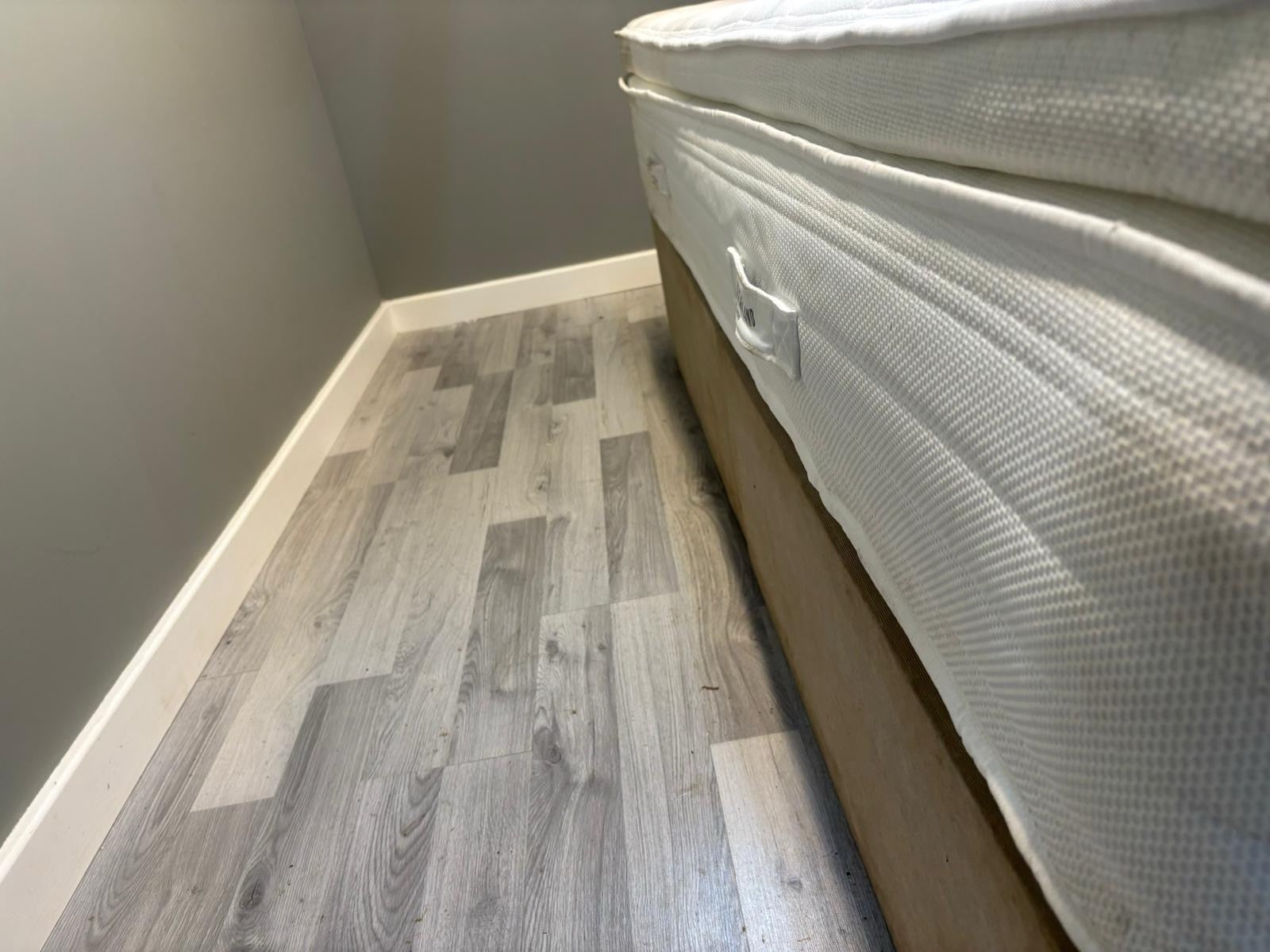 Slumberland Air 9 Memory 6FT Superking Mattress, Medium - RRP £1449