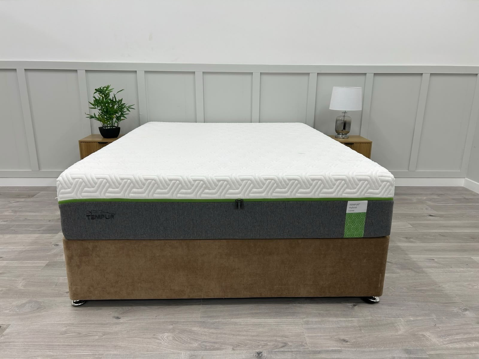 Tempur Hybrid Elite Luxe 5FT Kingsize RRP £2399 Medium Firmness
