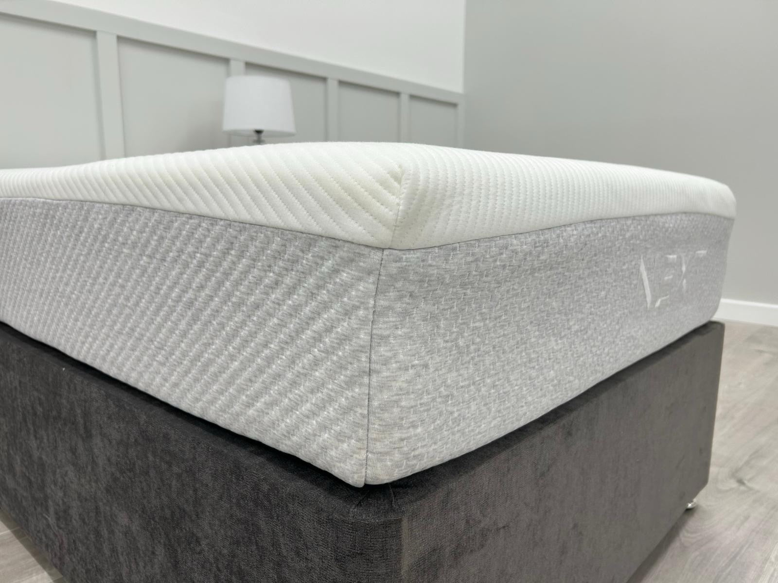 Marshmallow 1400 Pocket Sprung Medium Memory Foam Hybrid Mattress 3FT Single