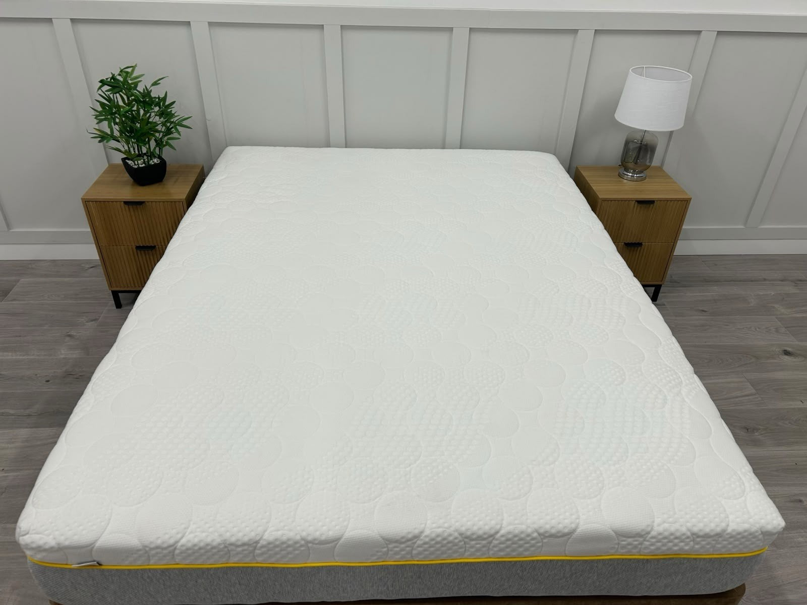 Eve Hybrid Uno Medium Mattress 5FT Kingsize Medium RRP £1199