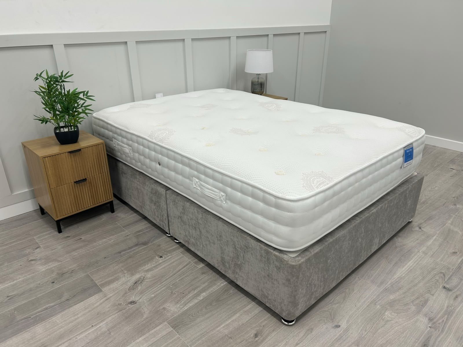 Sleep Story Luxury Pocket Cashmere 4FT 6 Double Mattress - RRP £899A