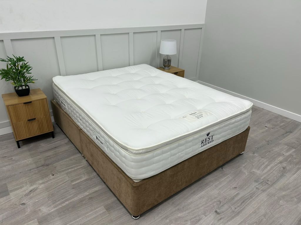 Rest Assured Knowlton 2000 Pocket Latex Pillow Top Mattress 5FT Kingsize