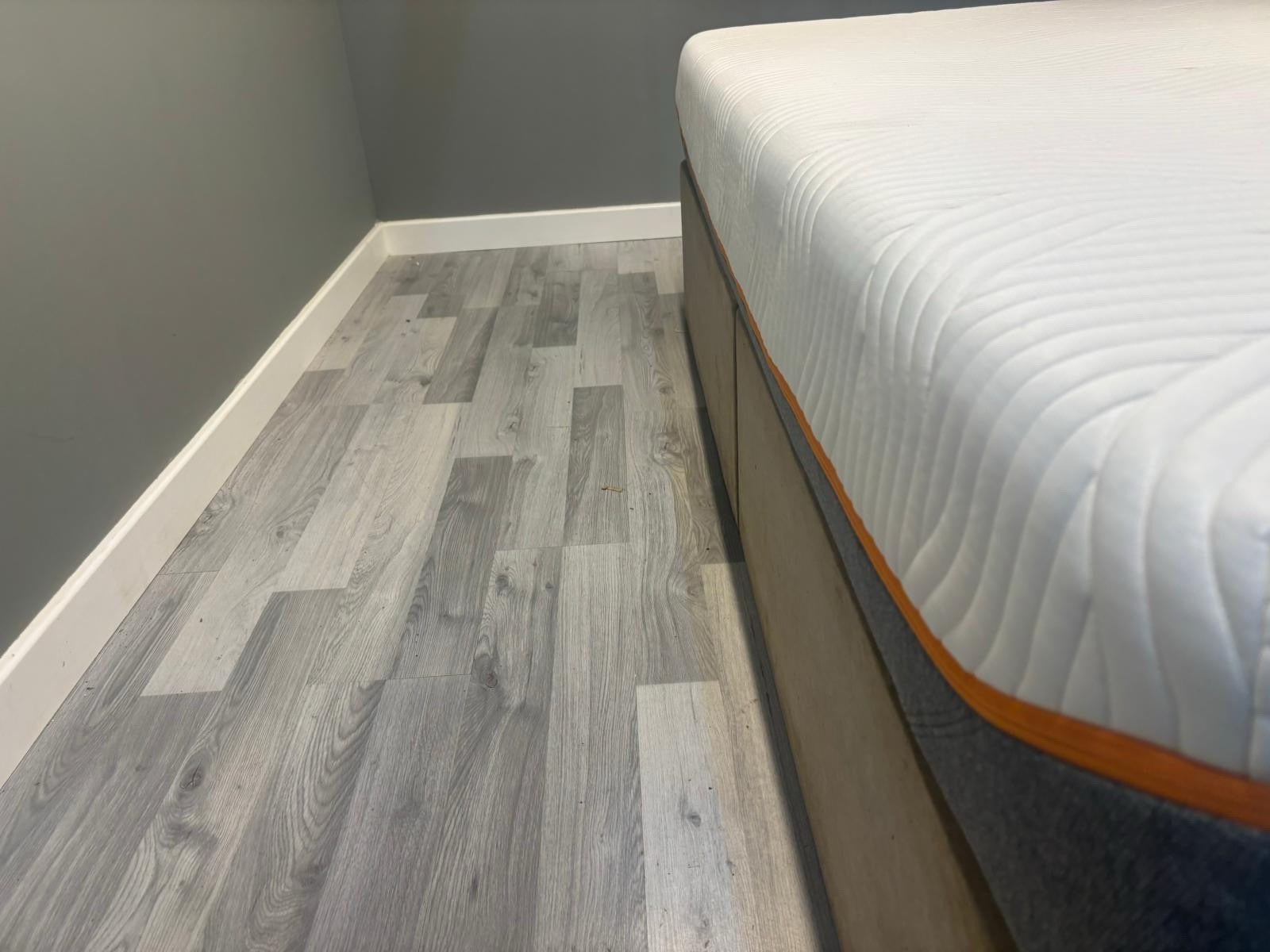TEMPUR Original Elite 6FT Superking Mattress - RRP £2395 - Home Furniture Interiors