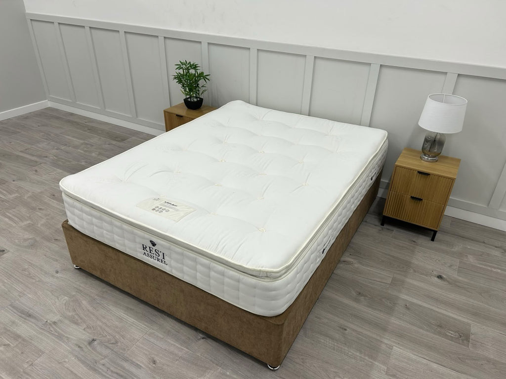 Rest Assured Knowlton 2000 Pocket Latex Pillow Top Mattress 5FT Kingsize