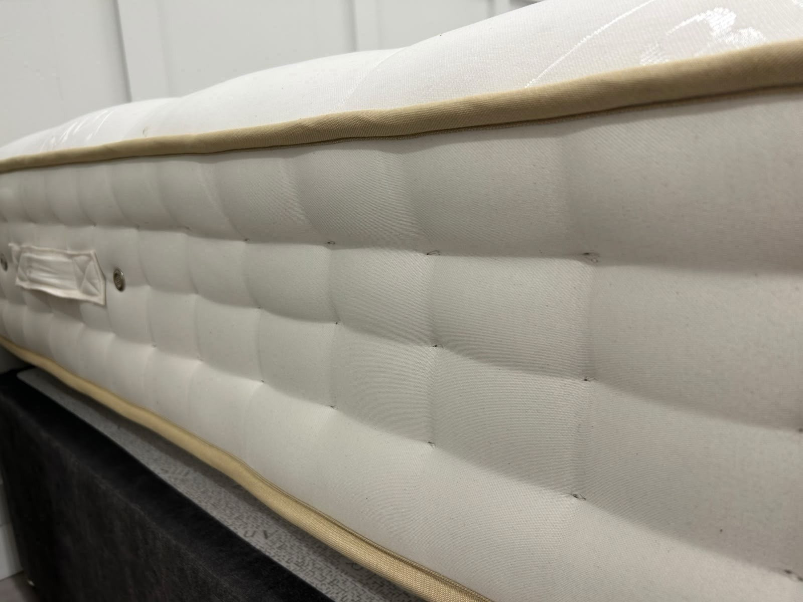Millbrook Smooth Tech Luxury 5000 Pocket Mattress 6FT Superking RRP £2895 Medium