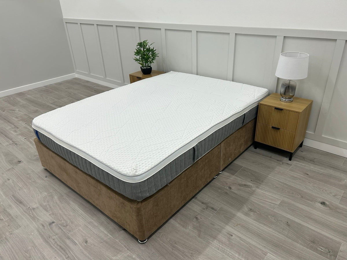 Emma Mattress Smart Hybrid Deluxe Mattress 4FT 6 Double RRP £1199
