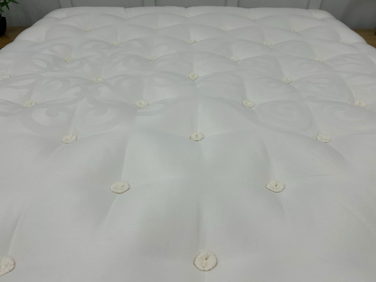 Staples and Co Artisan Pure Utopia Mattress 6FT Superking RRP £2799 Firm