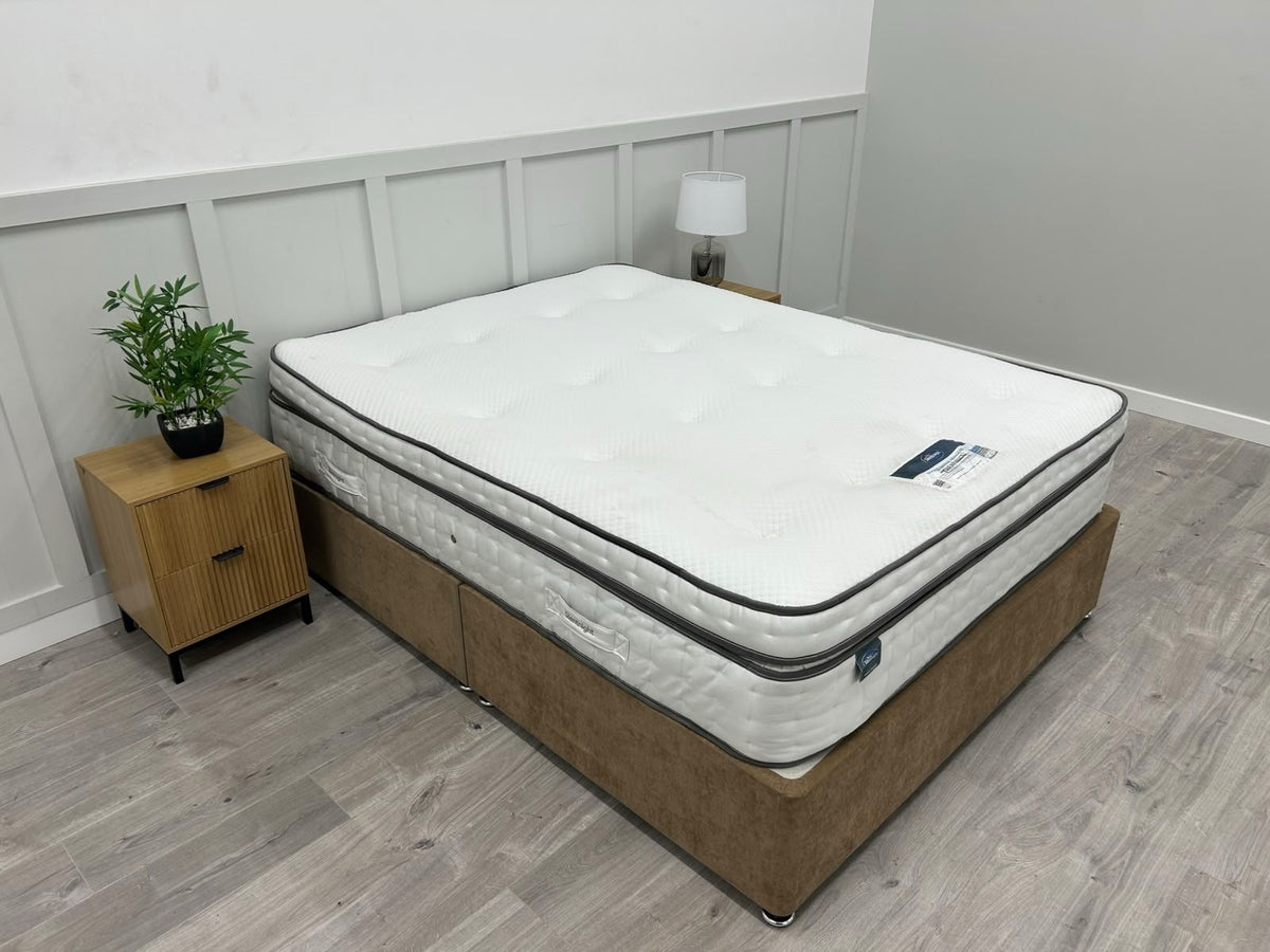 Silentnight Ultra Geltex 3000 Pocket Box Top 5FT Kingsize RRP £1499
