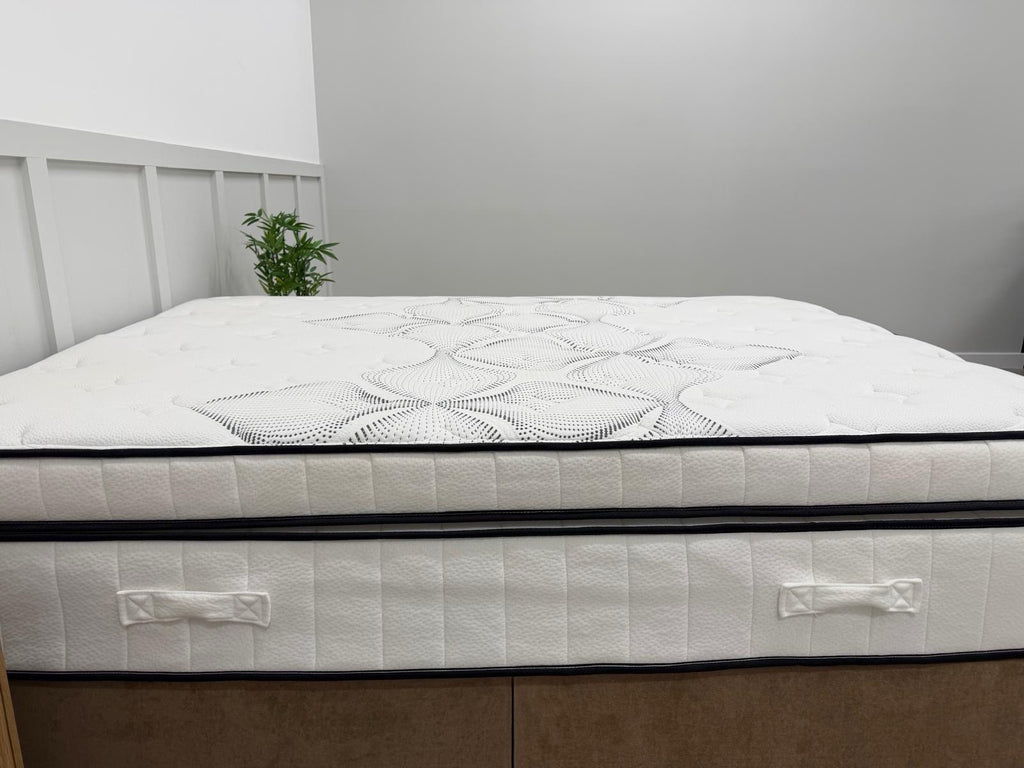 IGEL 6000i Nanotech 5ft Kingsize Plushtop Mattress Medium - RRP £2399