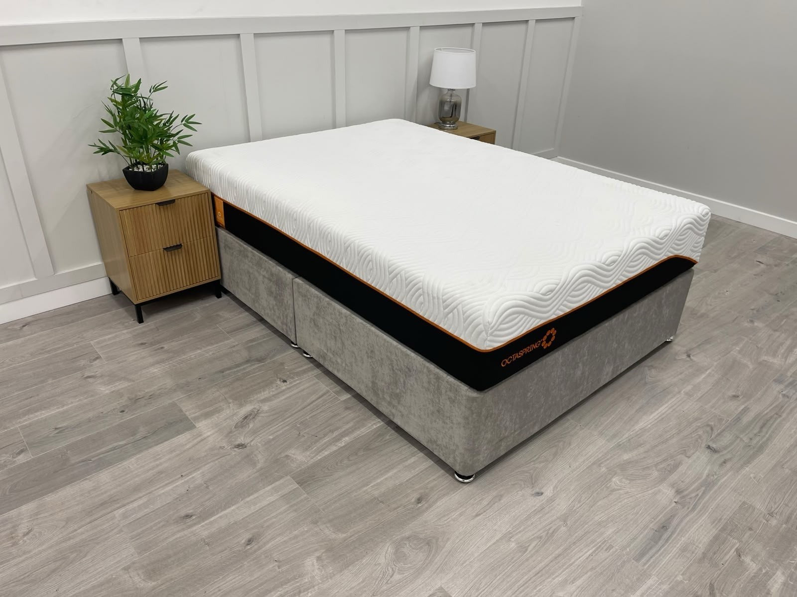 Dormeo Octaspring Hybrid Plus 4FT 6 Double Mattress £1799