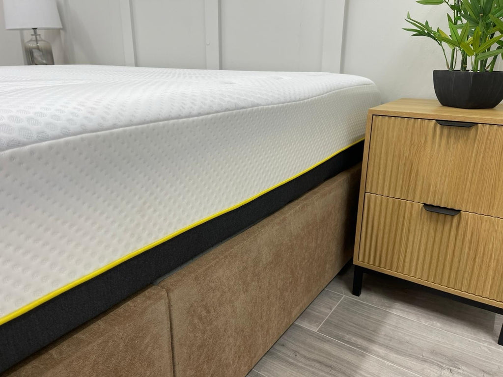 Mlily Ultra 270 5FT Kingsize Mattress RRP £1499