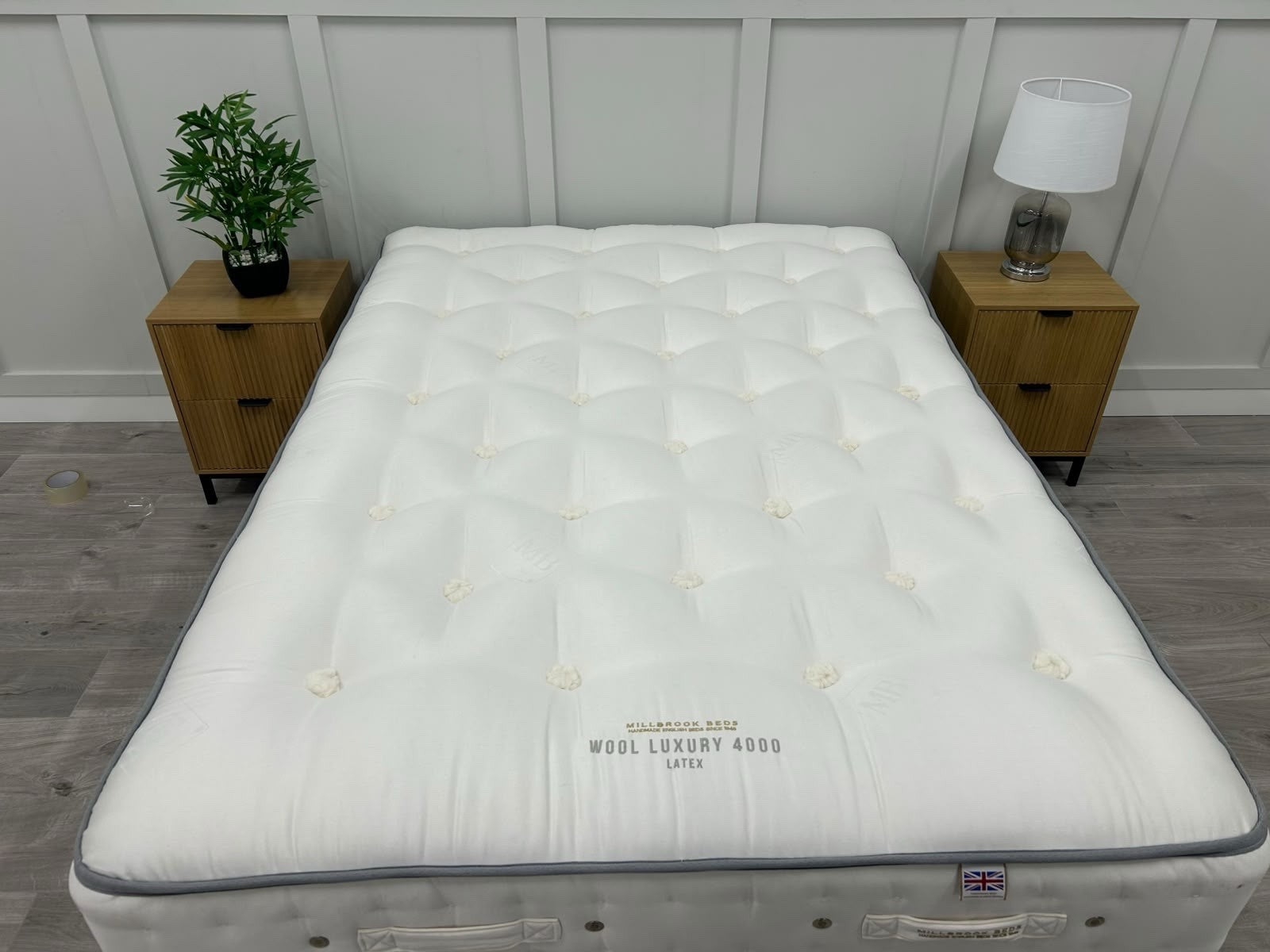 Millbrook Wool Luxury Latex 4000 Pocket Mattress  4FT 6 Double RRP £1801