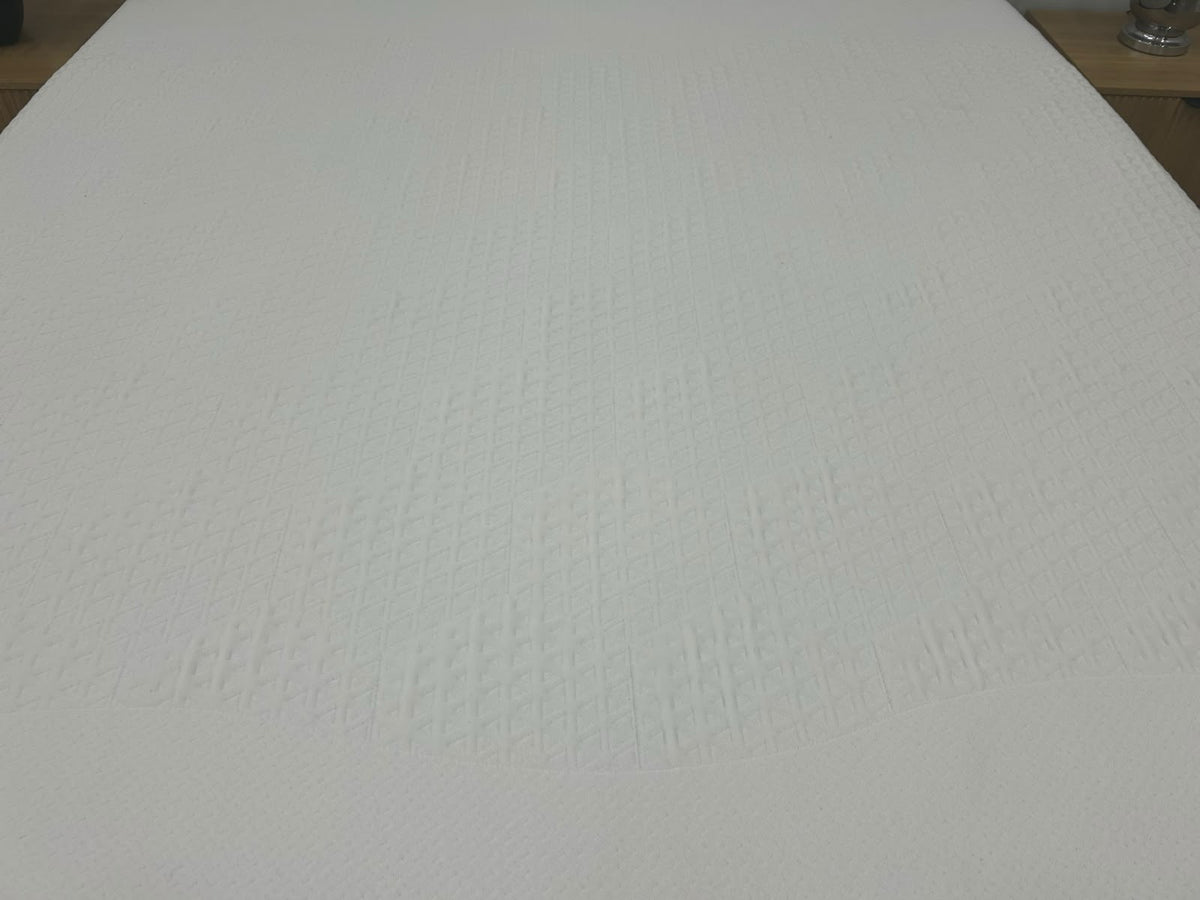 EMMA Diamond Helix 4FT 6 Double Mattress - RRP £1595 -