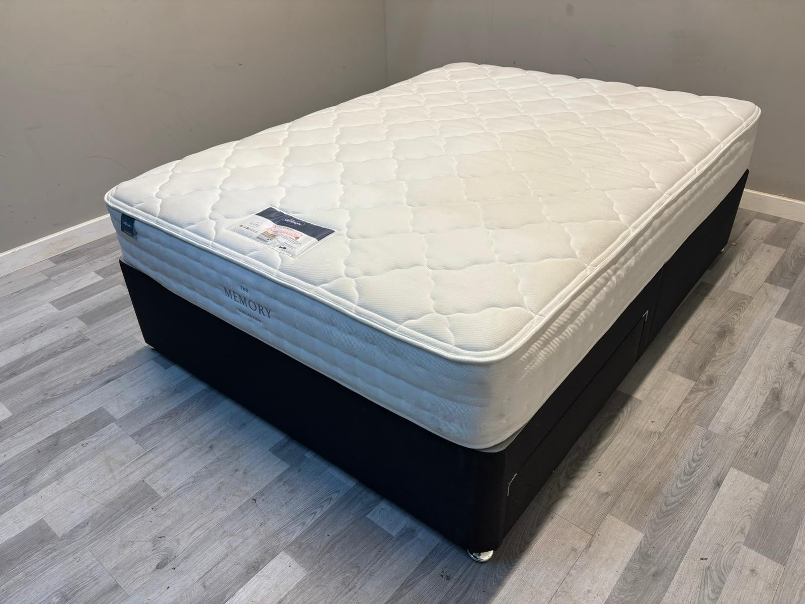 Silentnight Memory Castiel Mattress 5FT Kingsize 800 Pocket RRP £599