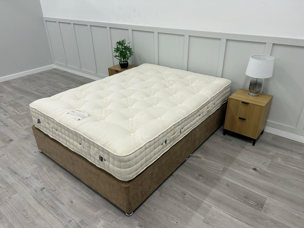 Hypnos Bespoke Crystal Mattress 5FT Kingsize - Firmer RRP £3199