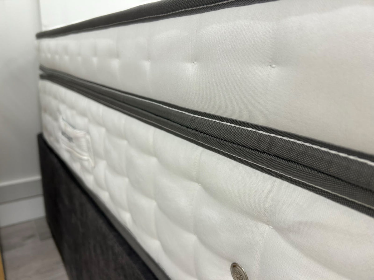 Silentnight 2000 Geltex Box Top Mattress 6FT Superking RRP £1099