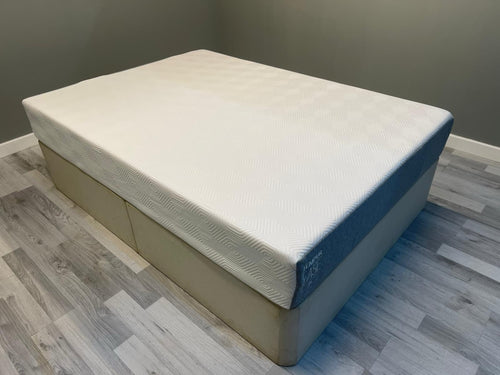 Tempur Ease Double 4FT 6 Mattress, Medium Firm - RRP £1,098 - Home Furniture Interiors