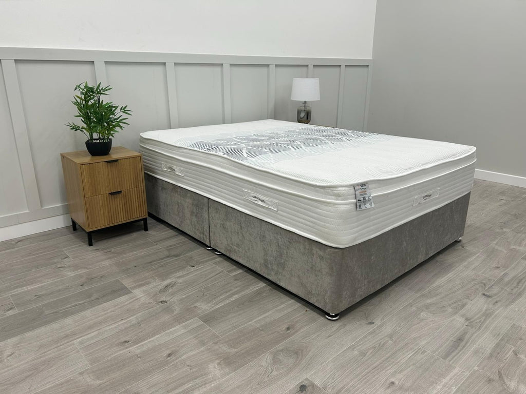 Slumberland Orthopaedic Support Premium Mattress 4FT 6 Double RRP £1099