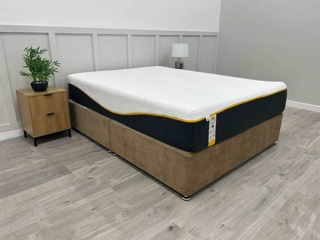 Eve pure memory luxe mattress 5FT Kingsize Medium RRP £1399