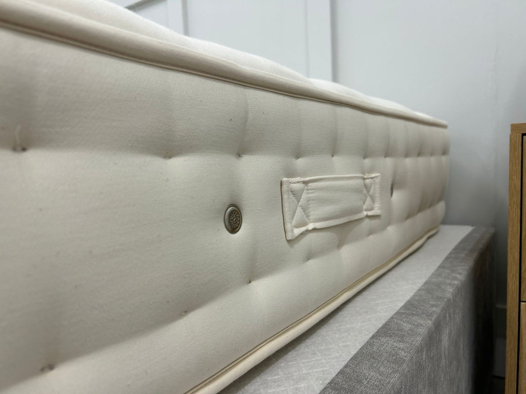 Hypnos Luxurious Earth 02 Mattress Small Double 4FT RRP £2299 Medium