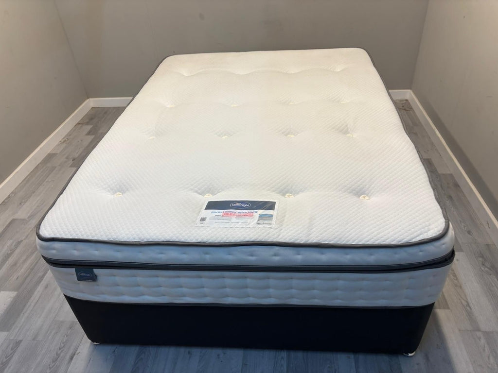 Silentnight Geltex Ultra 3000 Pocket BoxTop 5FT Kingsize RRP £1499 - Home Furniture Interiors