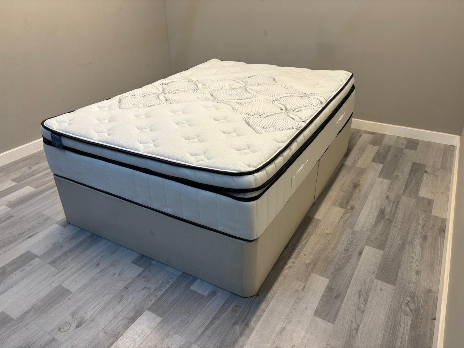 iGel NanoTech 4000i Plushtop Mattress 4fT 6 Double RRP £1699 - Home Furniture Interiors