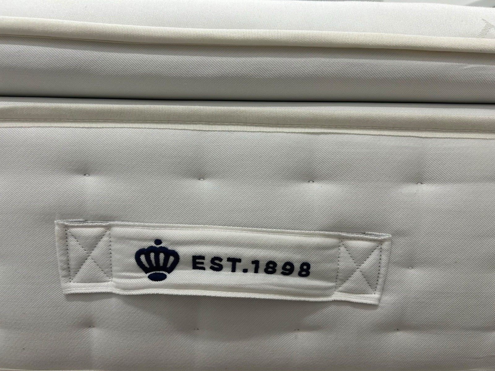 Rest Assured 3000 Pocket Cheviot - Medium Firm Mattress 5FT Kingsize