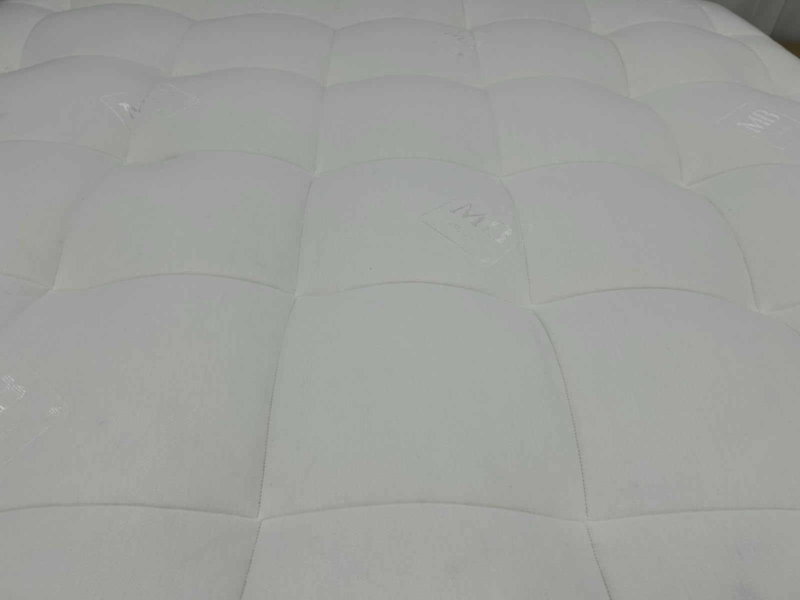 Millbrook Smooth Tech Luxury 5000 Pocket Mattress 6FT Superking RRP £2895 Medium