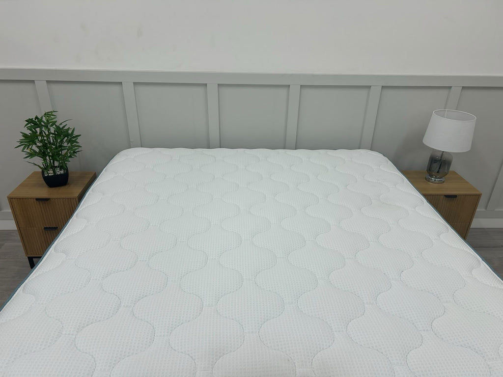 Silentnight Ultra Gel 3000 BoxTop Mattress 6FT Superking RRP £1599