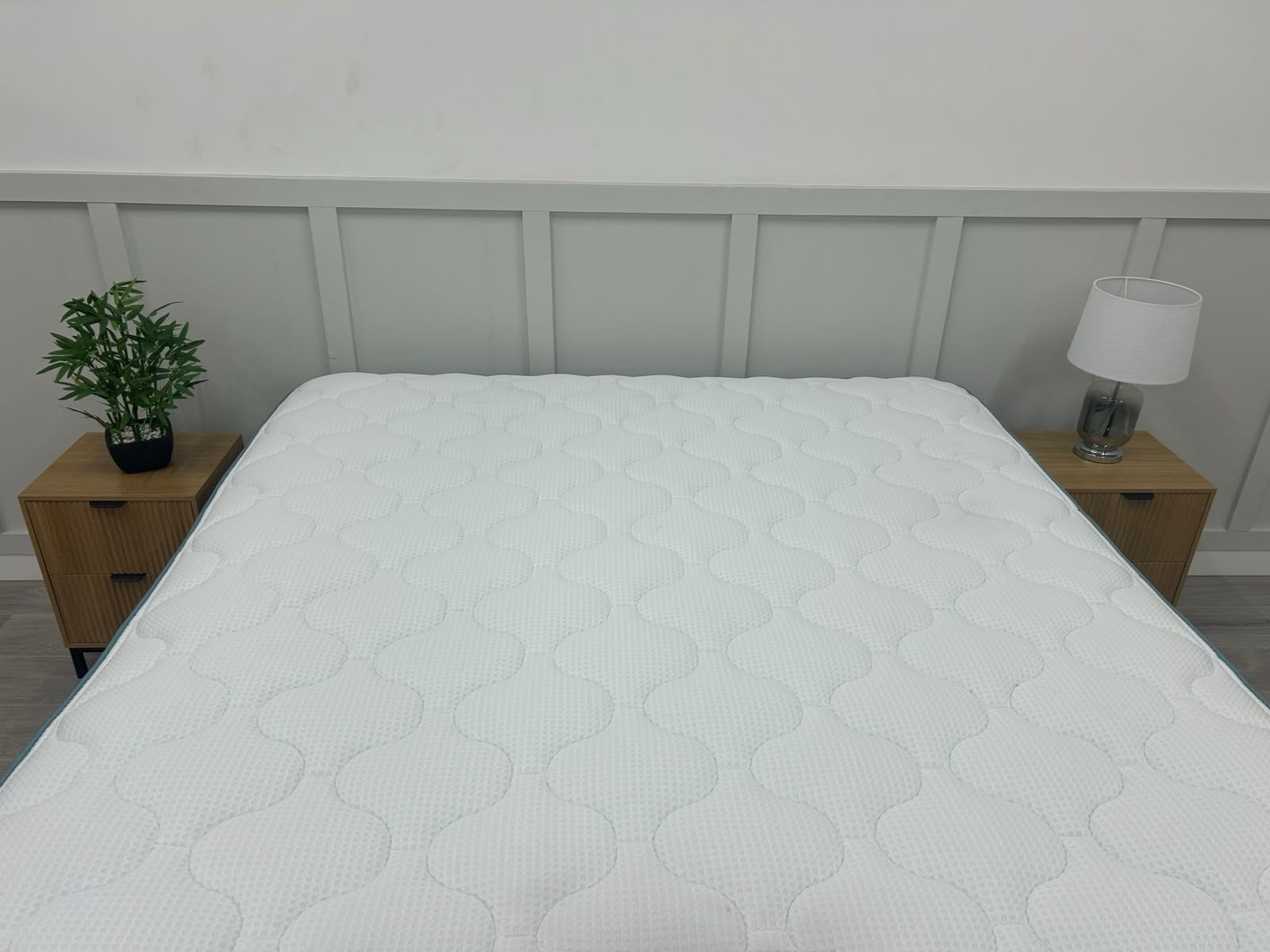 Silentnight Ultra Gel 3000 BoxTop Mattress 6FT Superking RRP £1599