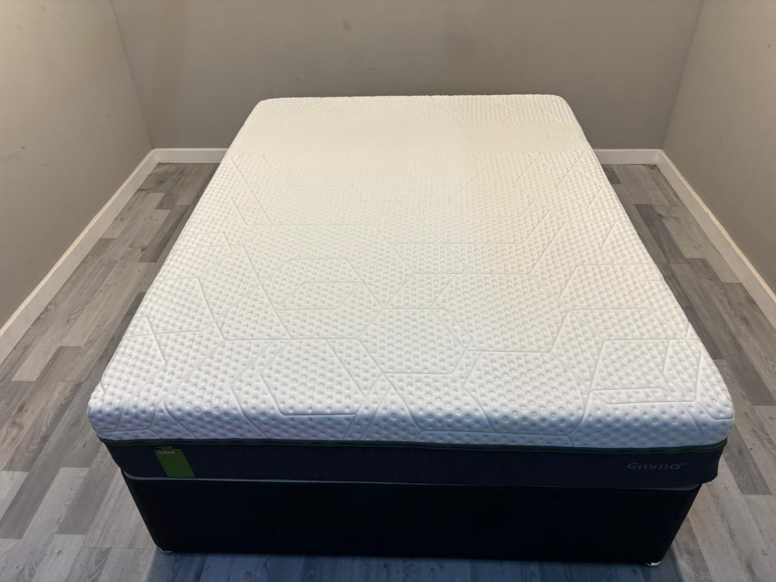 EMMA Diamond Hybrid 5ft Kingsize Mattress - RRP £1595 - A