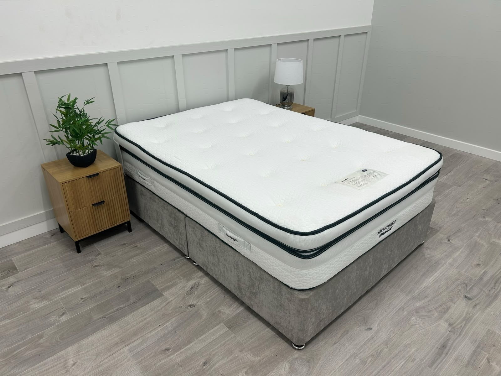 Silentnight Ultra Gel 2000 Box Top  6 Double RRP £1499