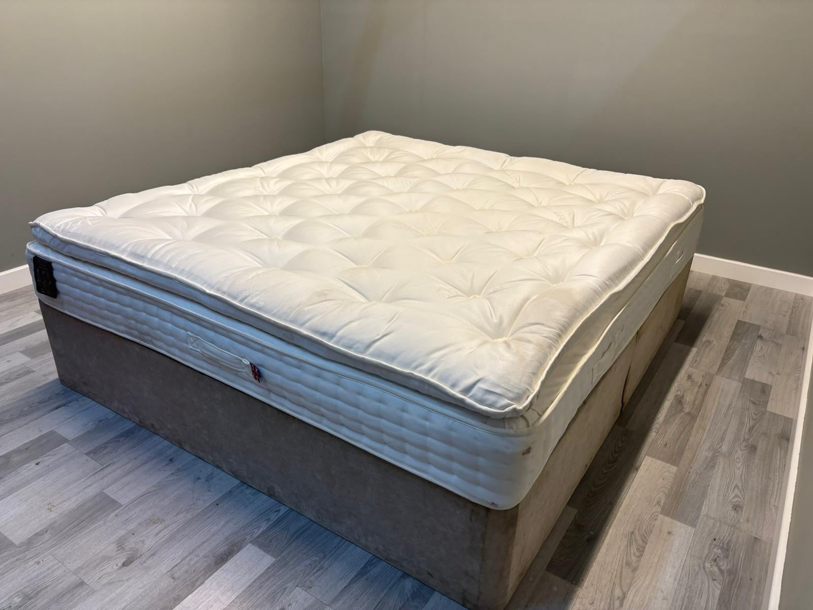 Staples and Co Artisan Indulgence Mattress 6ft Superking - RRP £2399 - Home Furniture Interiors