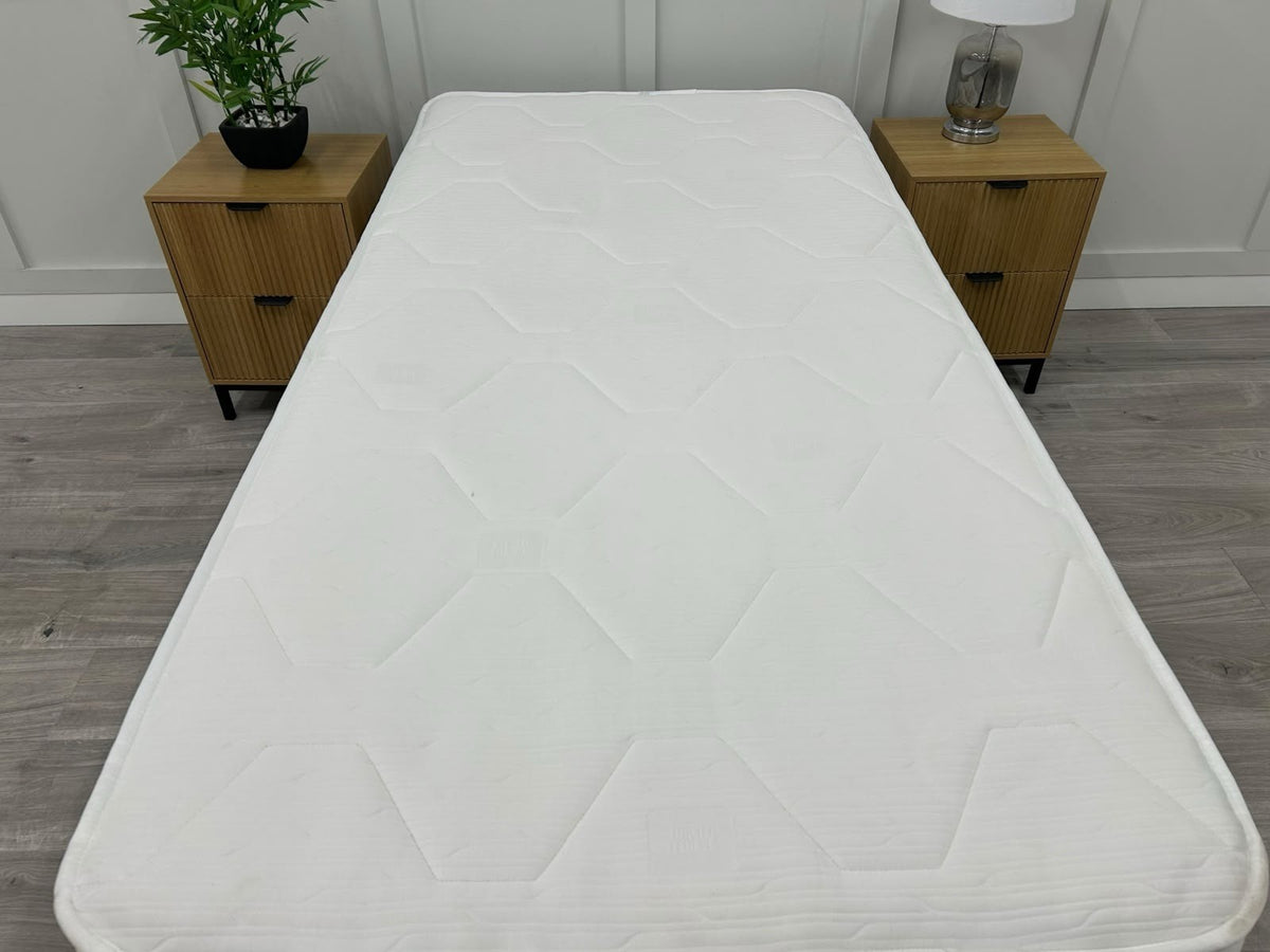 Sleepstory Memory 3FT Plus Single Mattress RRP £699 Medium