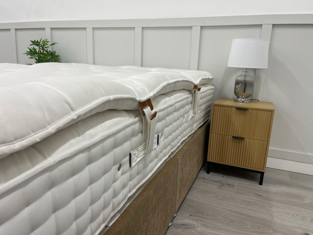 Hypnos Bespoke Sapphire Mattress with Detachable Topper 5FT Kingsize RRP £6799