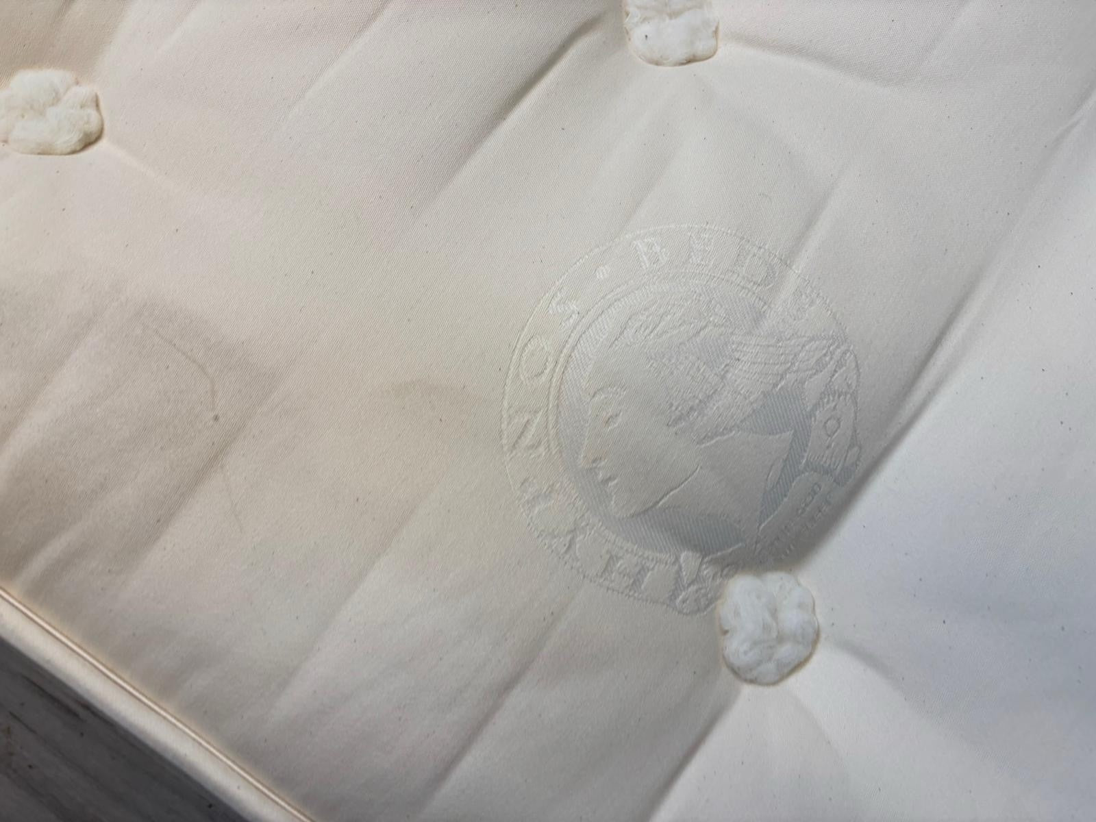 Hypnos Luxurious Earth 04 Kingsize 5FT Mattress - RRP £3299 Medium - Home Furniture Interiors