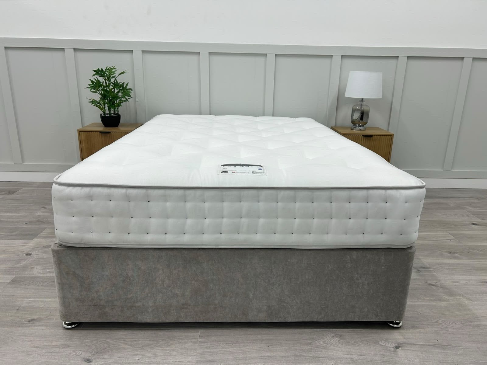 Relyon Leano 1000 Pocket Mattress 4FT 6 Double Mattress RRP £609 Firm