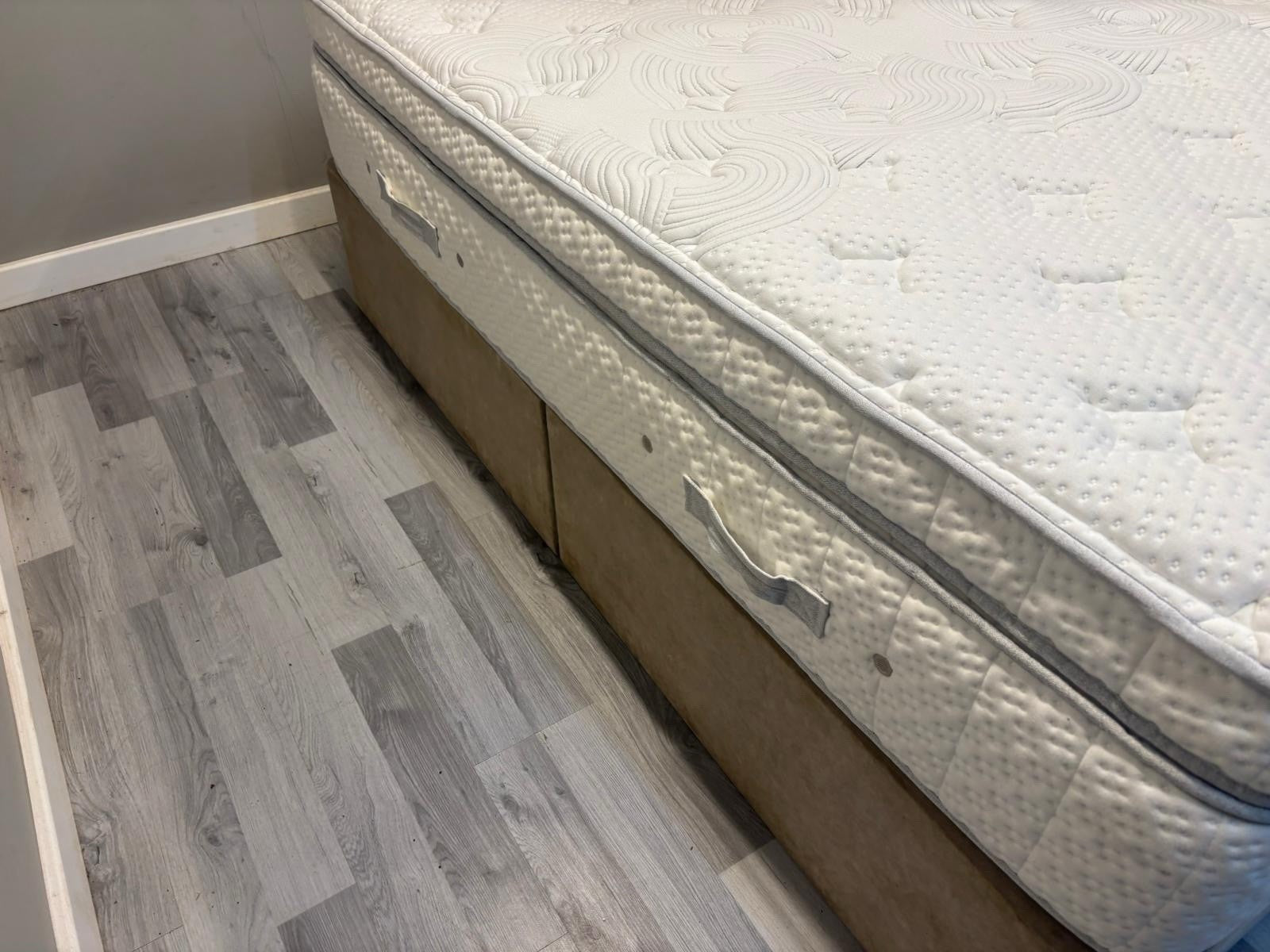IGEL Advance 3500i / 6000 Nanotech 6FT SuperKing Mattress Firm RRP £2499 - Home Furniture Interiors