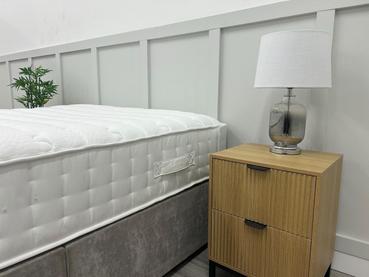 Silentnight 2800 Pocket Luxury Mattress 4FT Double RRP £995