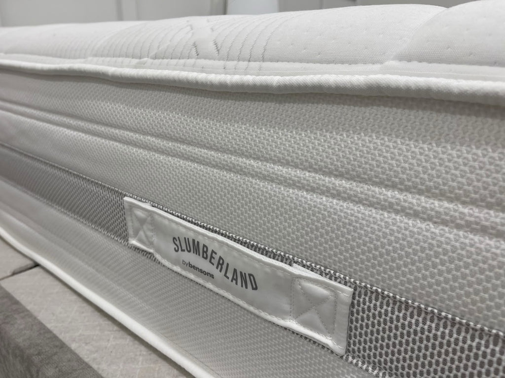 Slumberland Response Latex Premium Mattress 4FT Small Double RRP £995