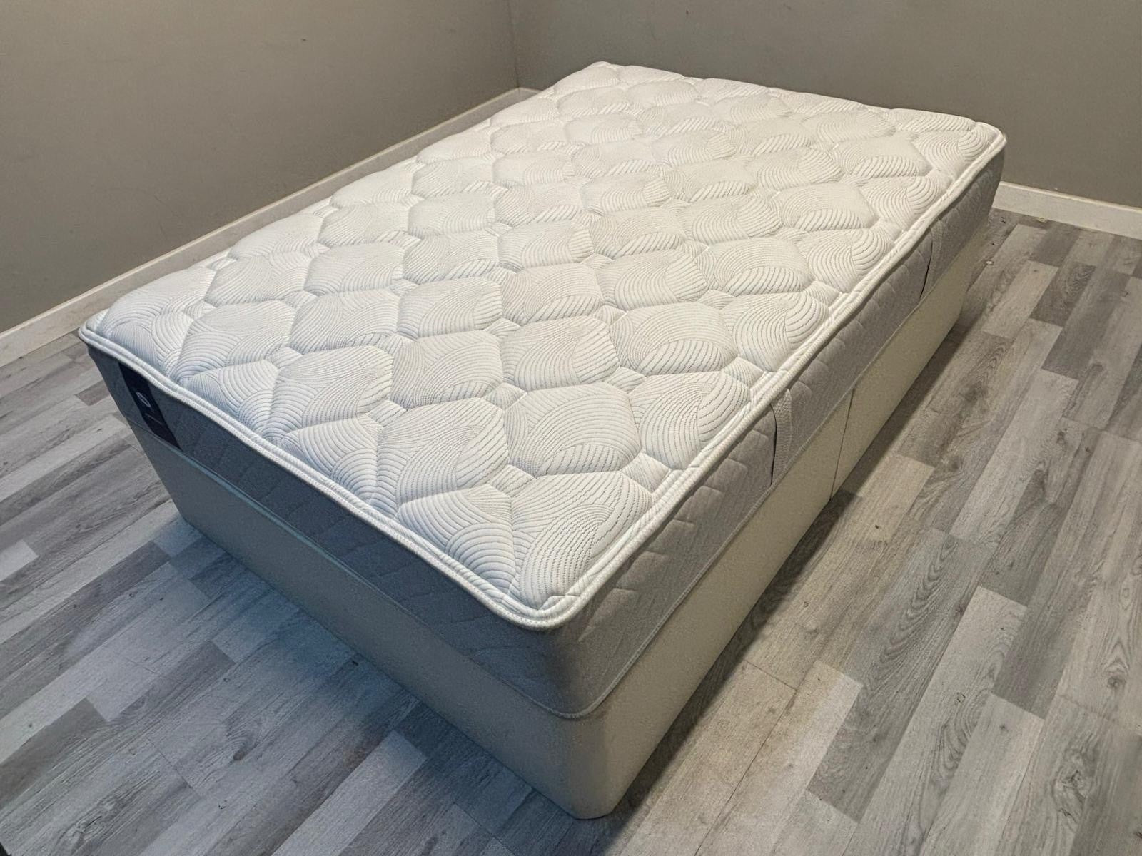 Sealy Claremont Memory Advantage Mattress 4FT 6 Double, Medium RRP £699 - Home Furniture Interiors