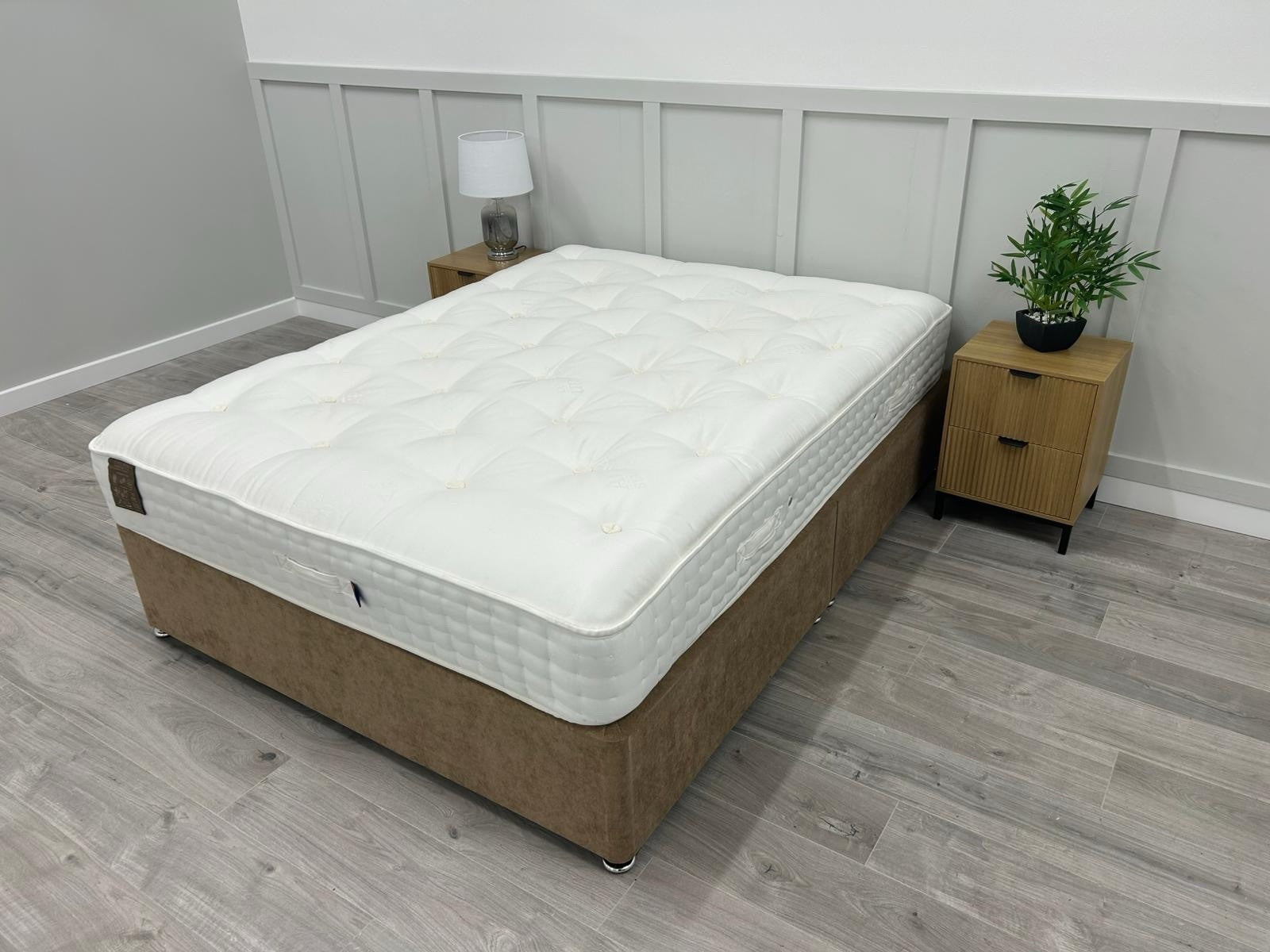 Staples and Co Pure Artisan Utopia Firm Mattress 5FT Kingsize  - RRP £2299 A