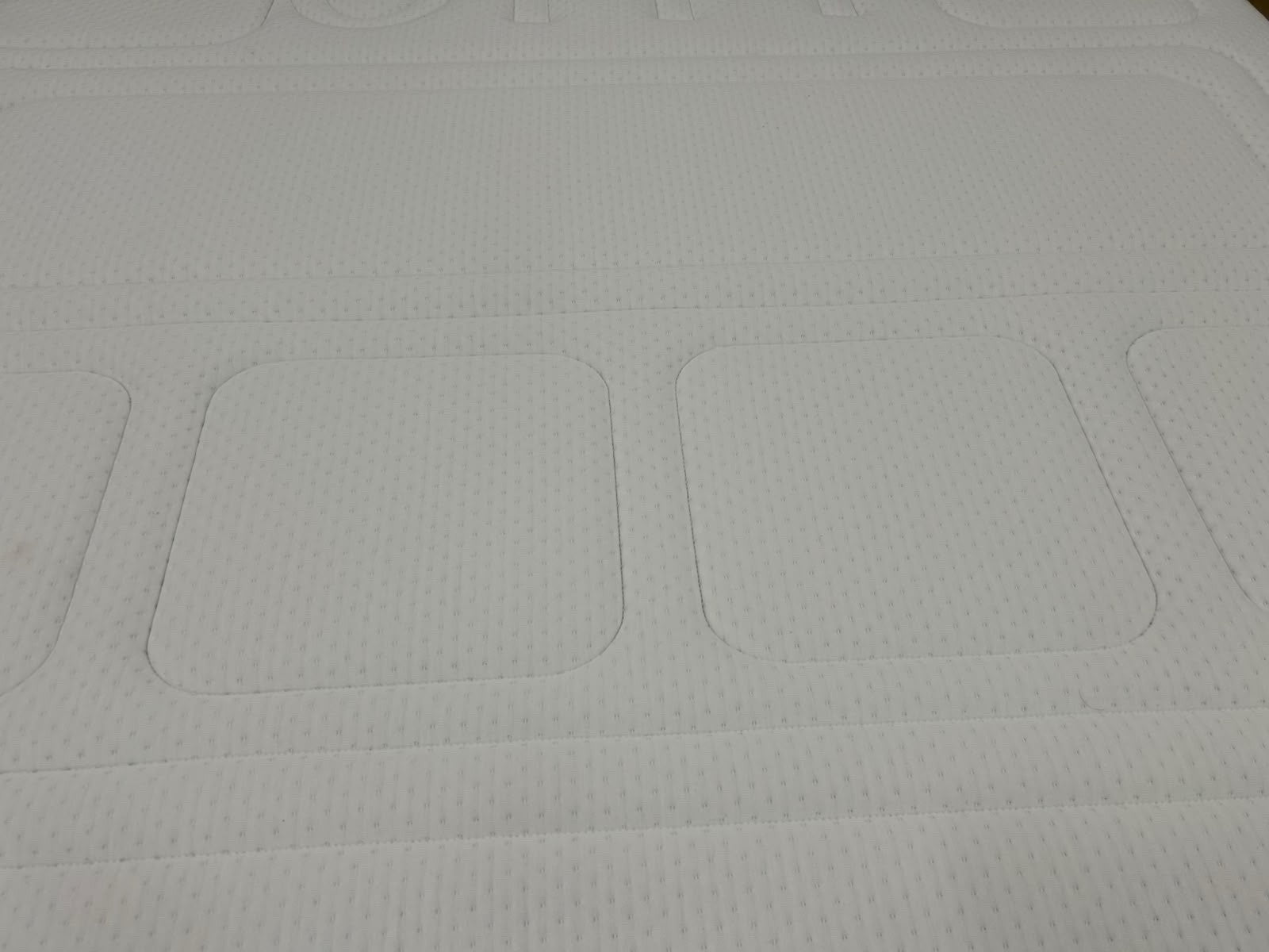 OTTY Pure Plus Hybrid 5FT Kingsize Mattress RRP £899 Medium / Firm