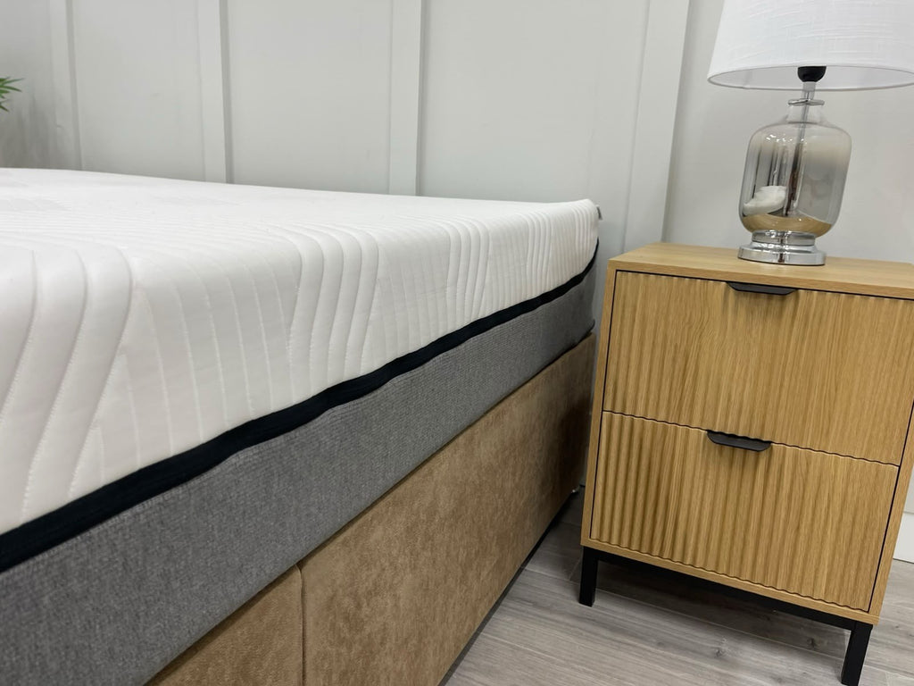 Tempur Firm Elite Black 5FT Kingsize Mattress RRP £2195 A