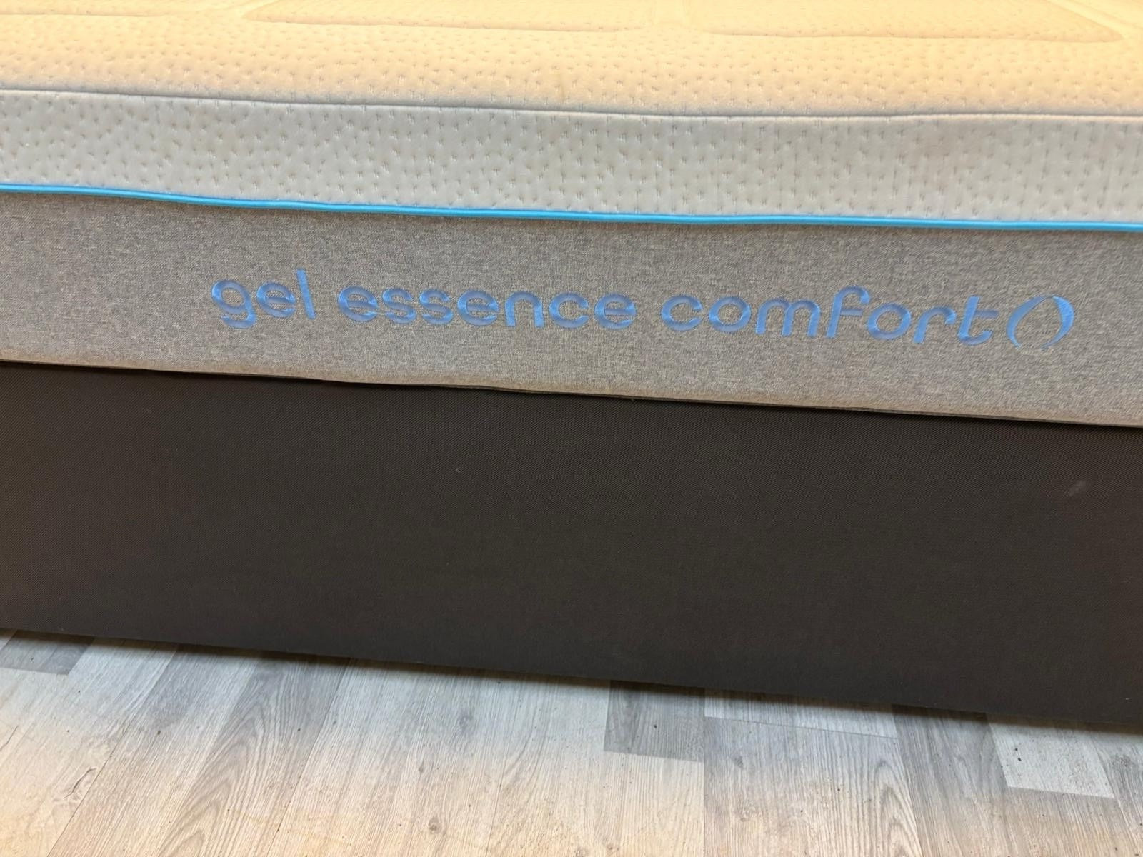 Nectar Gel Essence Comfort Mattress Medium 5FT RRP £899